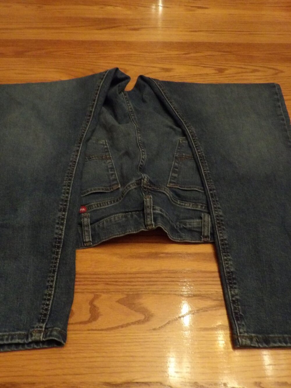 +- Wrangler Athletic Boot Jeans Mens 42x30" Blue Western Medium Wash